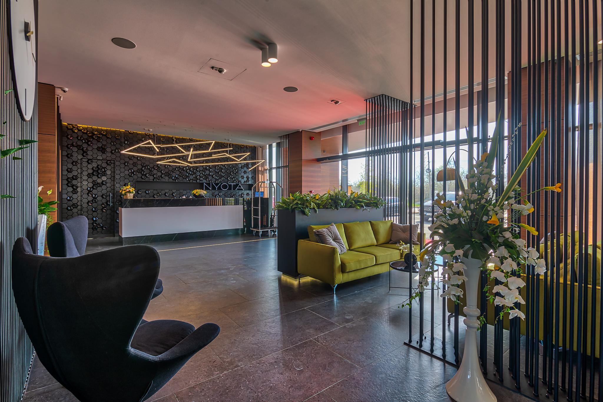 Nyota Hotel & Conference Center Mamaia Extérieur photo