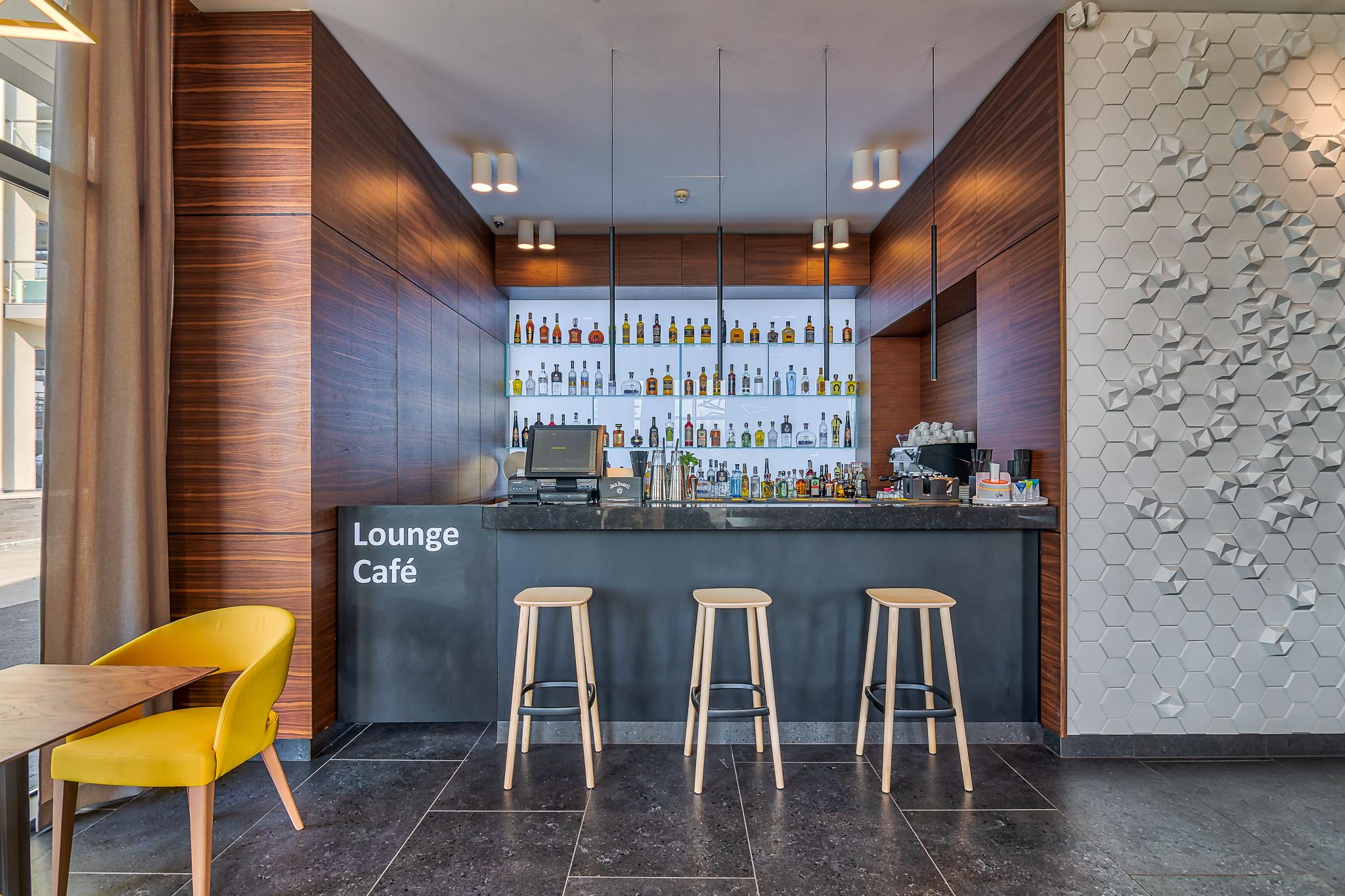 Nyota Hotel & Conference Center Mamaia Extérieur photo