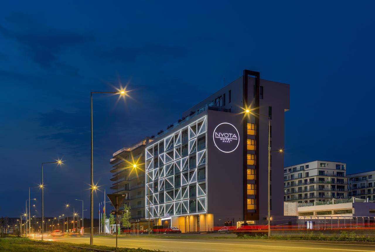 Nyota Hotel & Conference Center Mamaia Extérieur photo