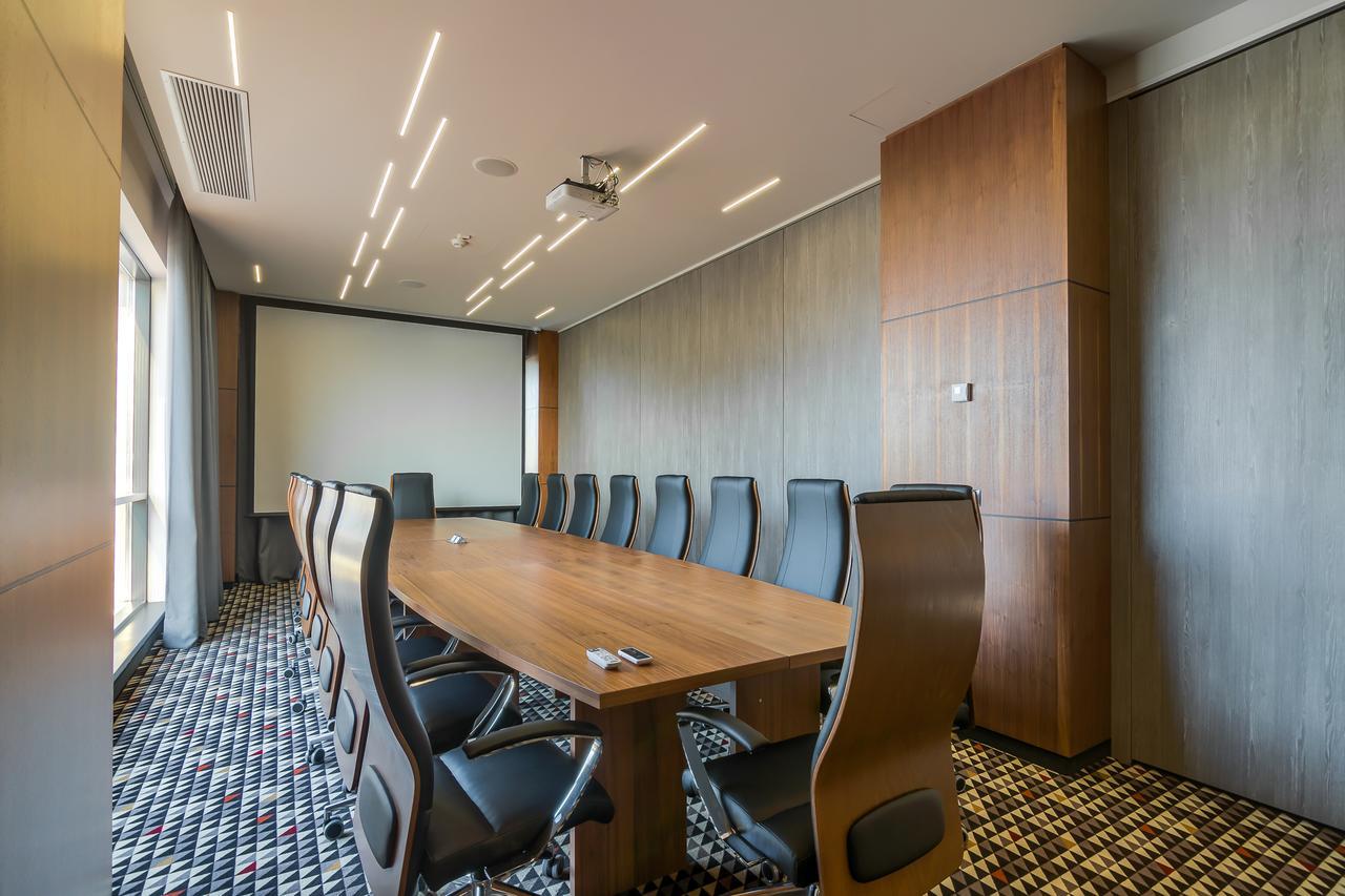 Nyota Hotel & Conference Center Mamaia Extérieur photo